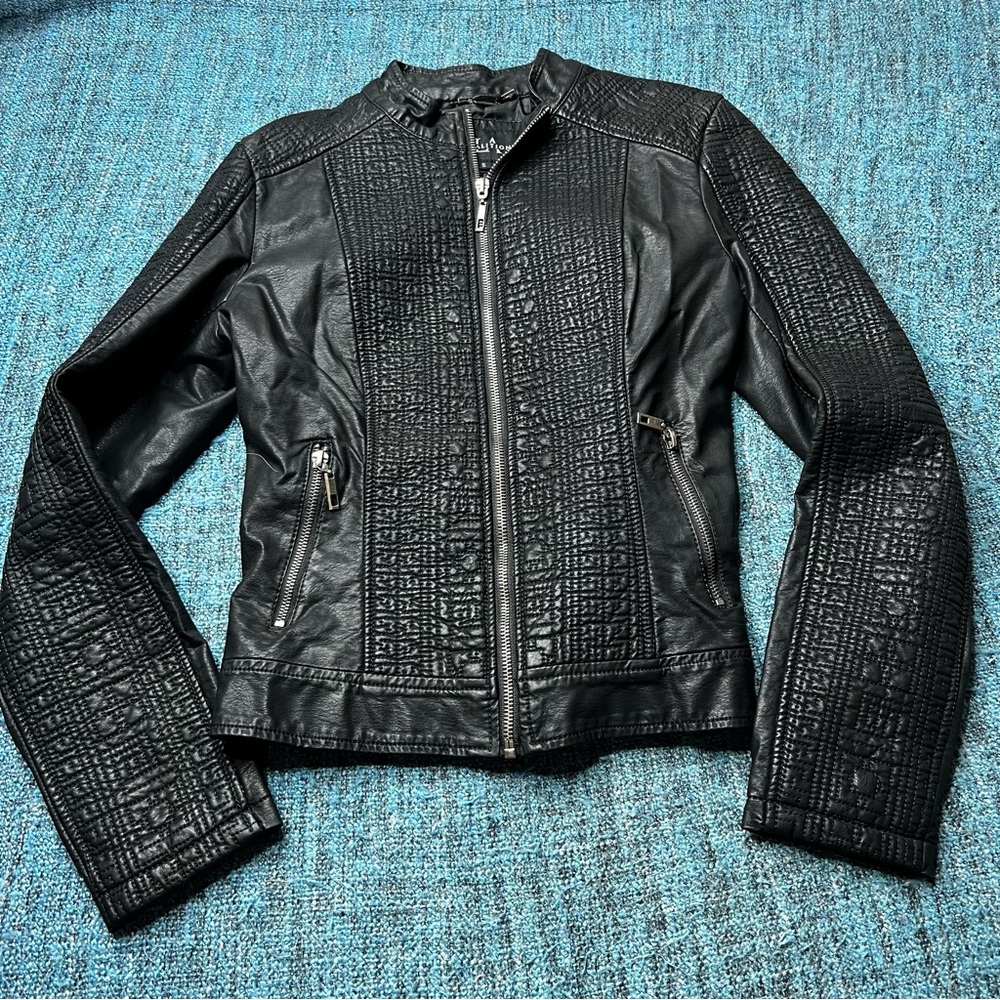 Coalition LA Women's Vegan Leather Moto Jacket in Black Women's Small Zip Up